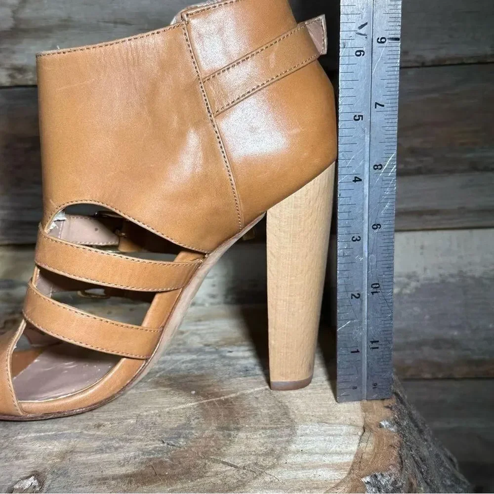 Charles-david Women's Tan booties